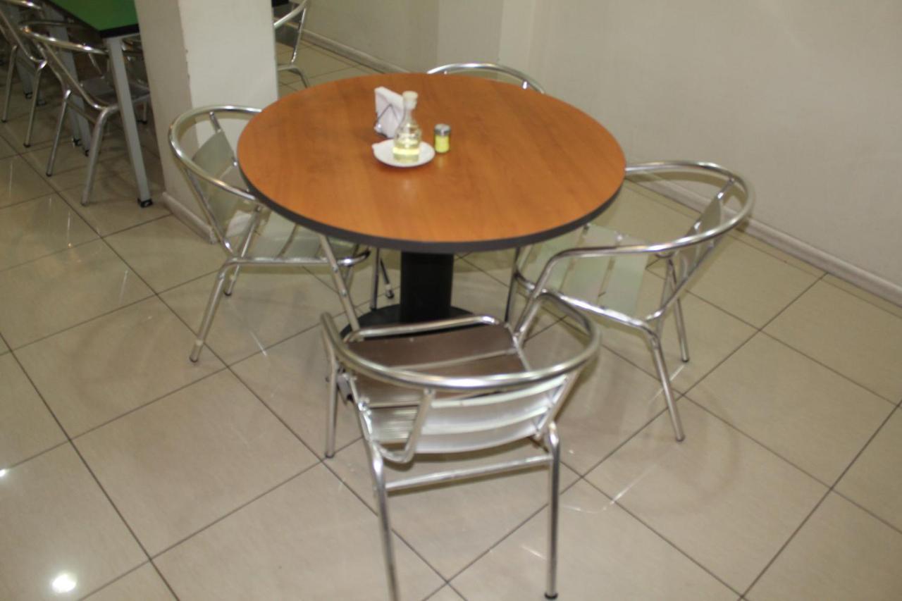 Hostal Quinta Normal Αντοφαγάστα Εξωτερικό φωτογραφία